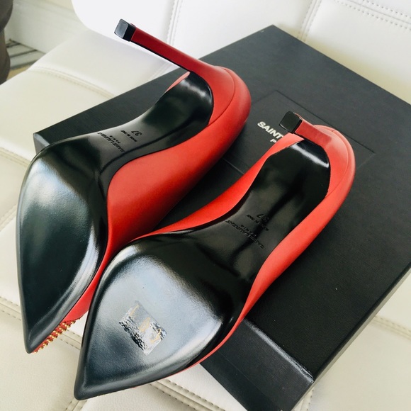 Saint Laurent Limited Edition Gold Studded Heels - Picture 8 of 8